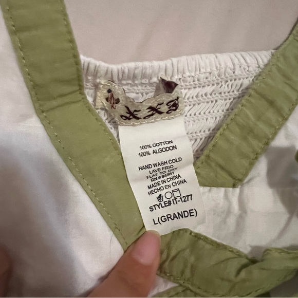 Spring wrap top - Picture 2 of 3